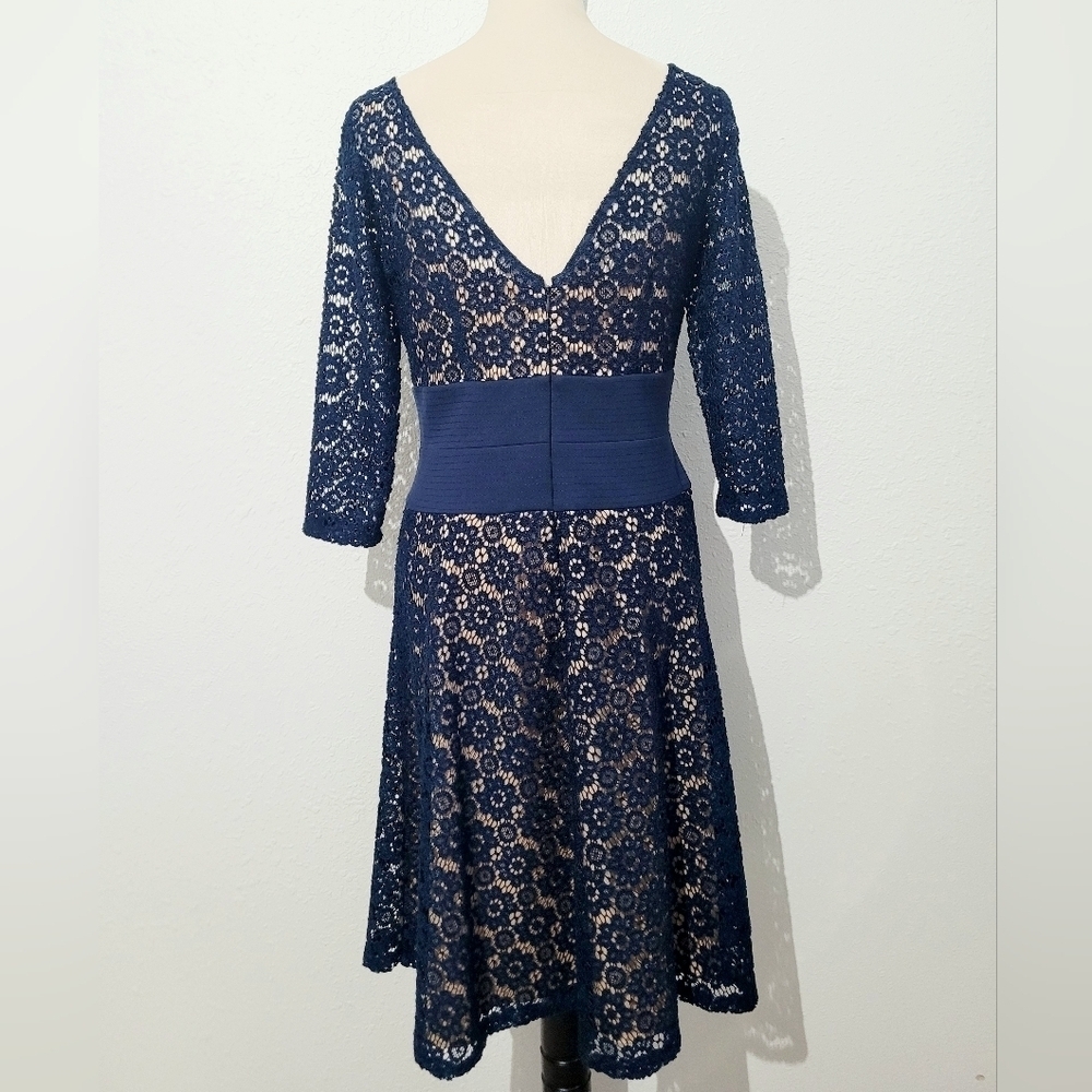 Adrianna Papell Women's Lace Navy  Cocktail Dress Size 6 Elegant Floral Lined - Picture 5 of 12